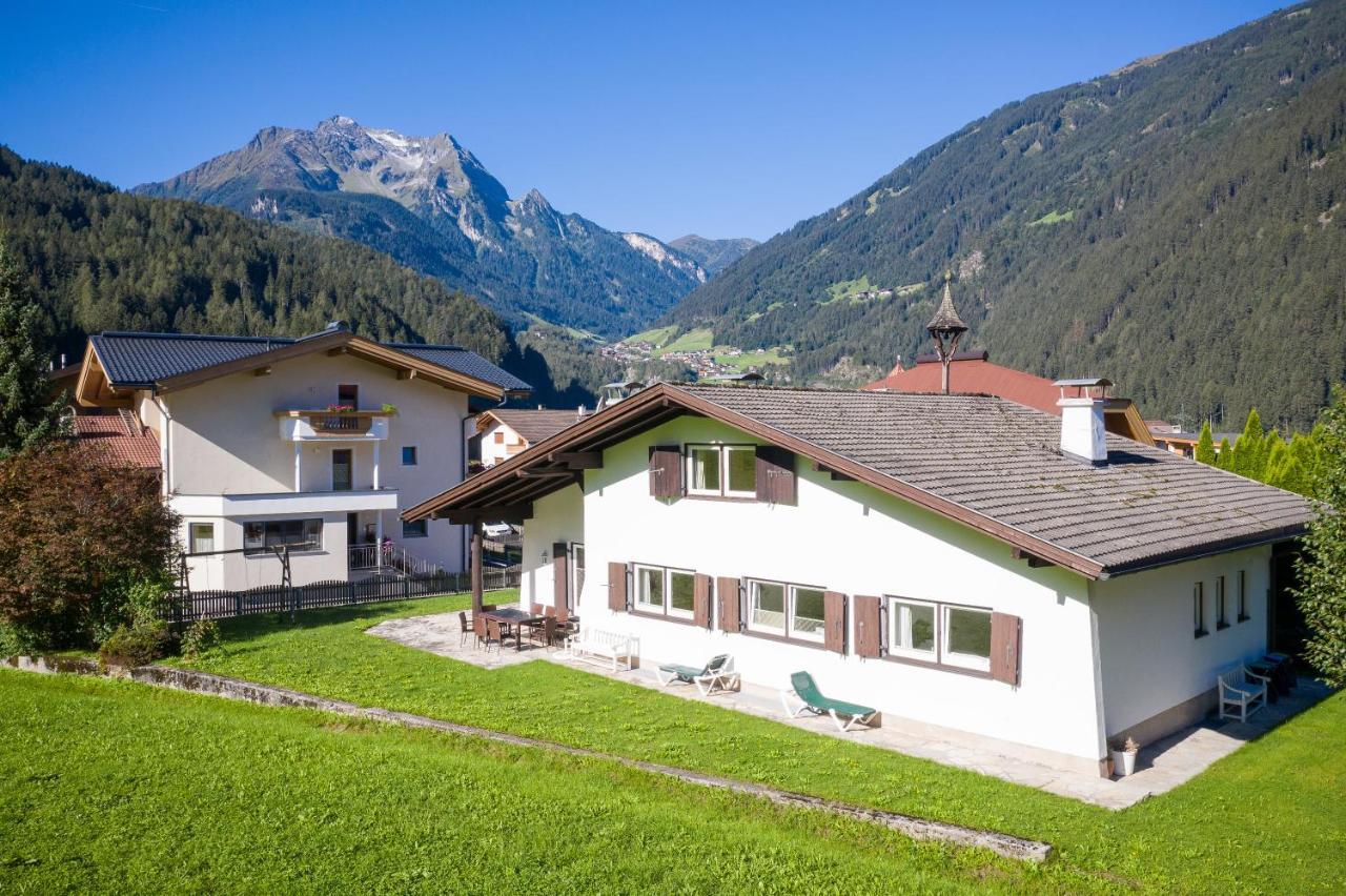 Ahorn Chalet Mayrhofen Exterior photo